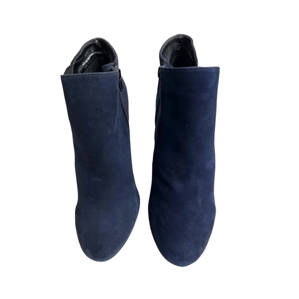 Steve Madden Pasionn Midnight Blue Suede Shoes  Ankle Booties Sz … - Image 2