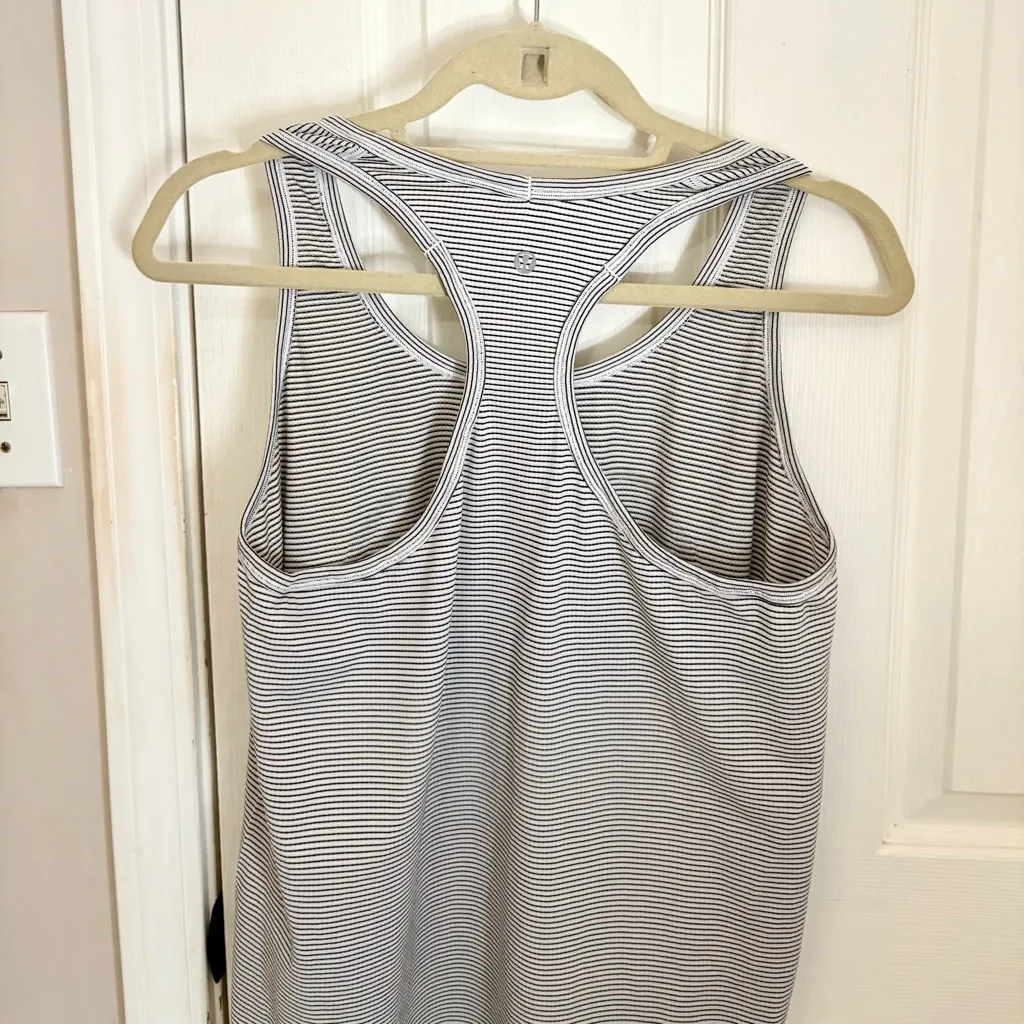 Lululemon Swiftly Tech Racerback Tank 2.0 - Image 7