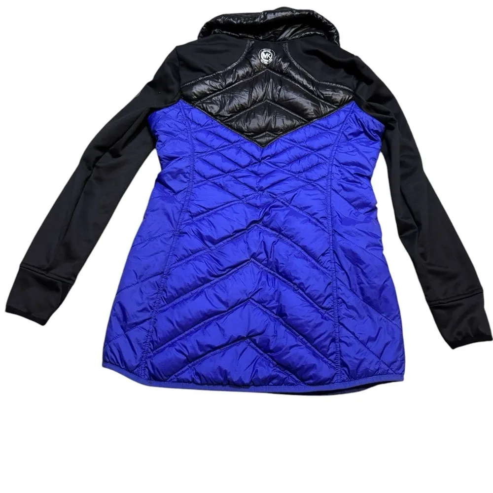 Michael Kors women's V-Chest Down Fill puffer jacket Small - Image 2