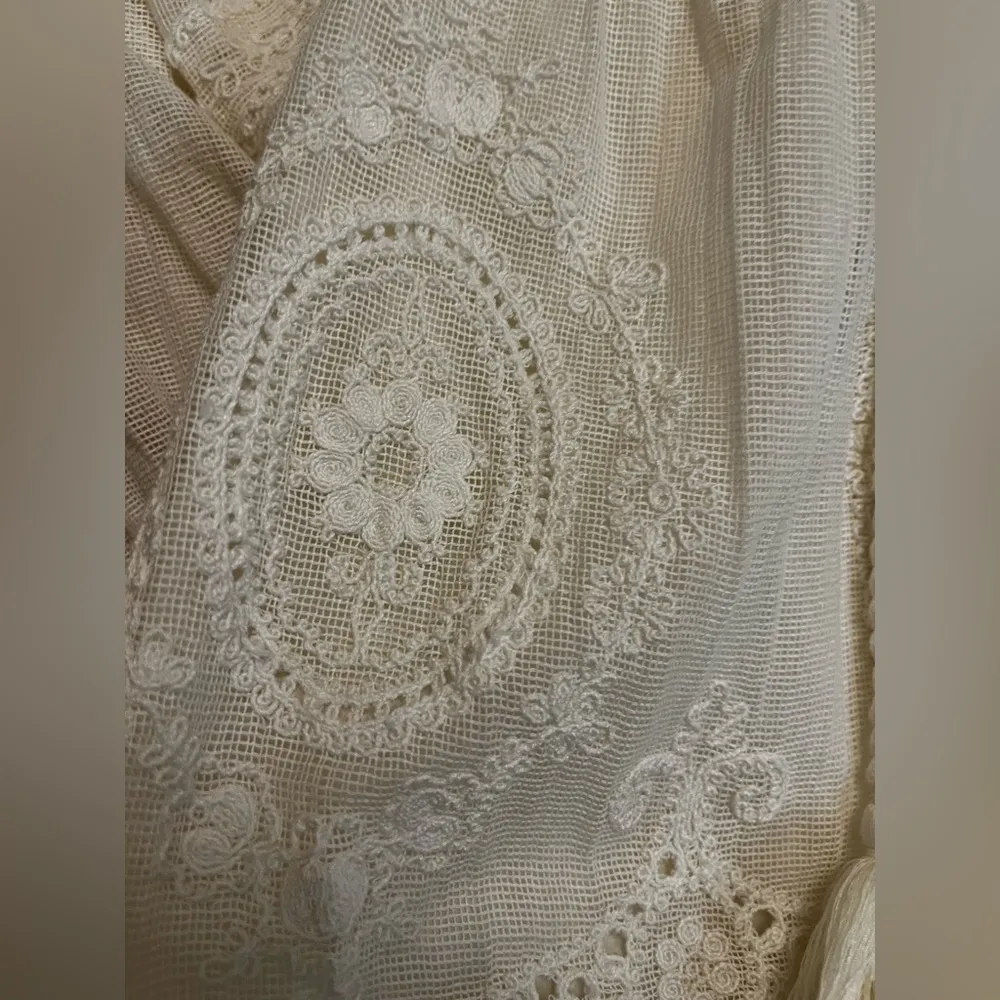 Alexis Alanis dress in alabaster boho cream lace dress - Image 7