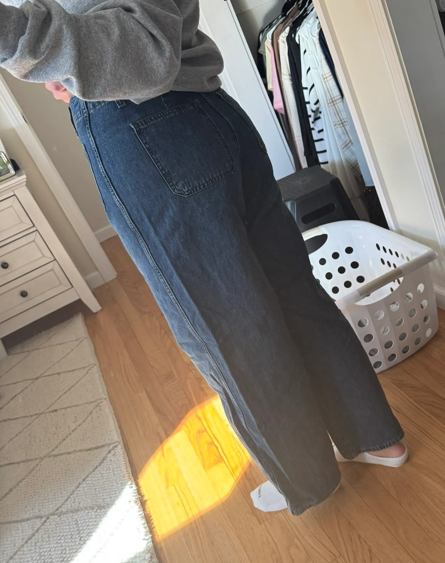 Baggy Wide Leg Jeans - Image 2