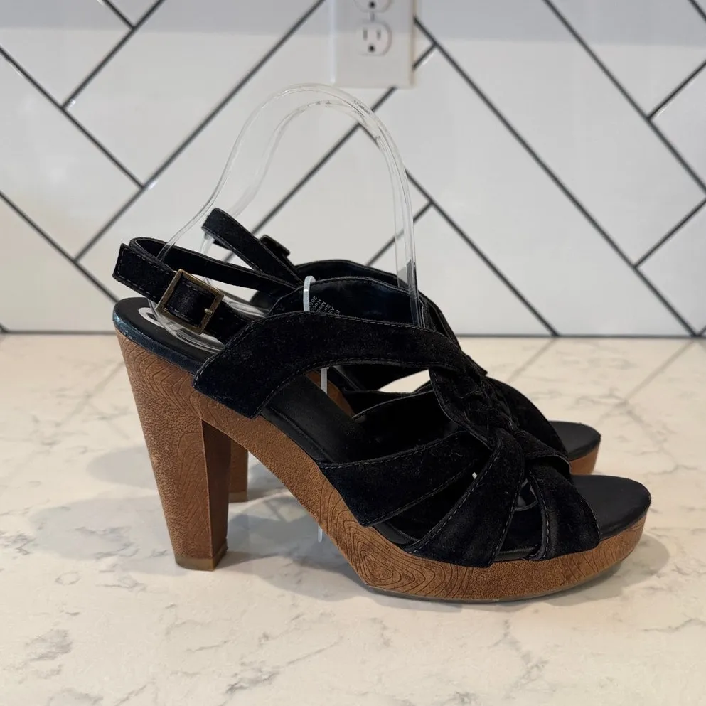 l.e.i. Black Faux suede sandals heels 90s Y2K size 9 it girl bohemian neutral - Image 3