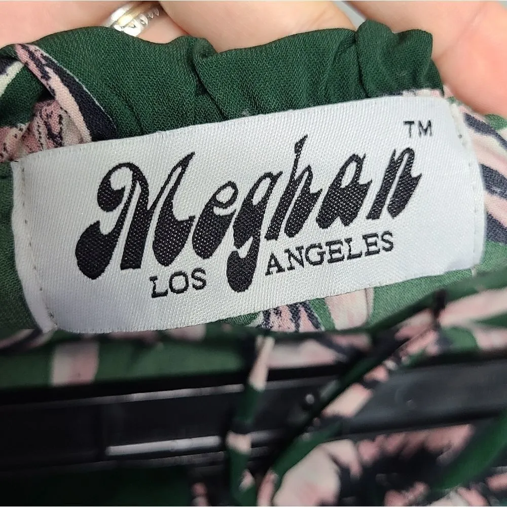 Meghan‎ Women's Floral Green/Pink Romper Size Small - Image 5