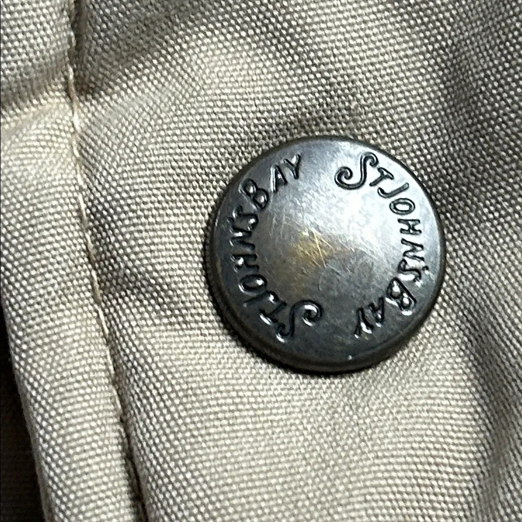 Tan Puffer Vest with Pockets - Image 8