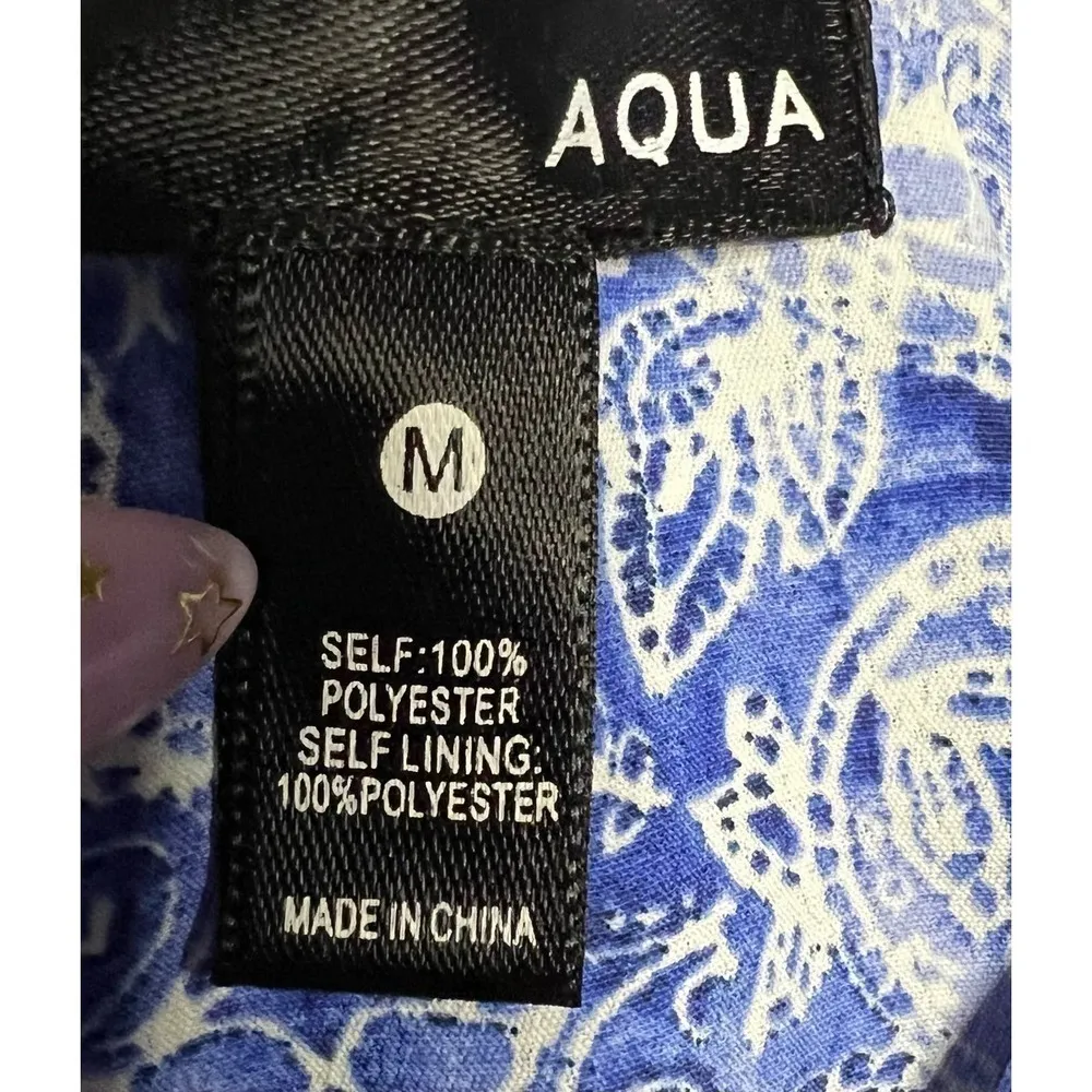 NWT Aqua Women's Blue White Paisley Handkerchief Mini Dress M. - Image 10