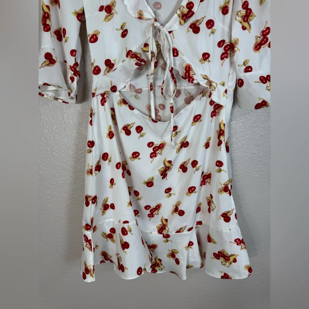 Neiman Marcus Haute Rogue Cherries Cutout Ruffle Mini Dress size Medium NEW - Image 8