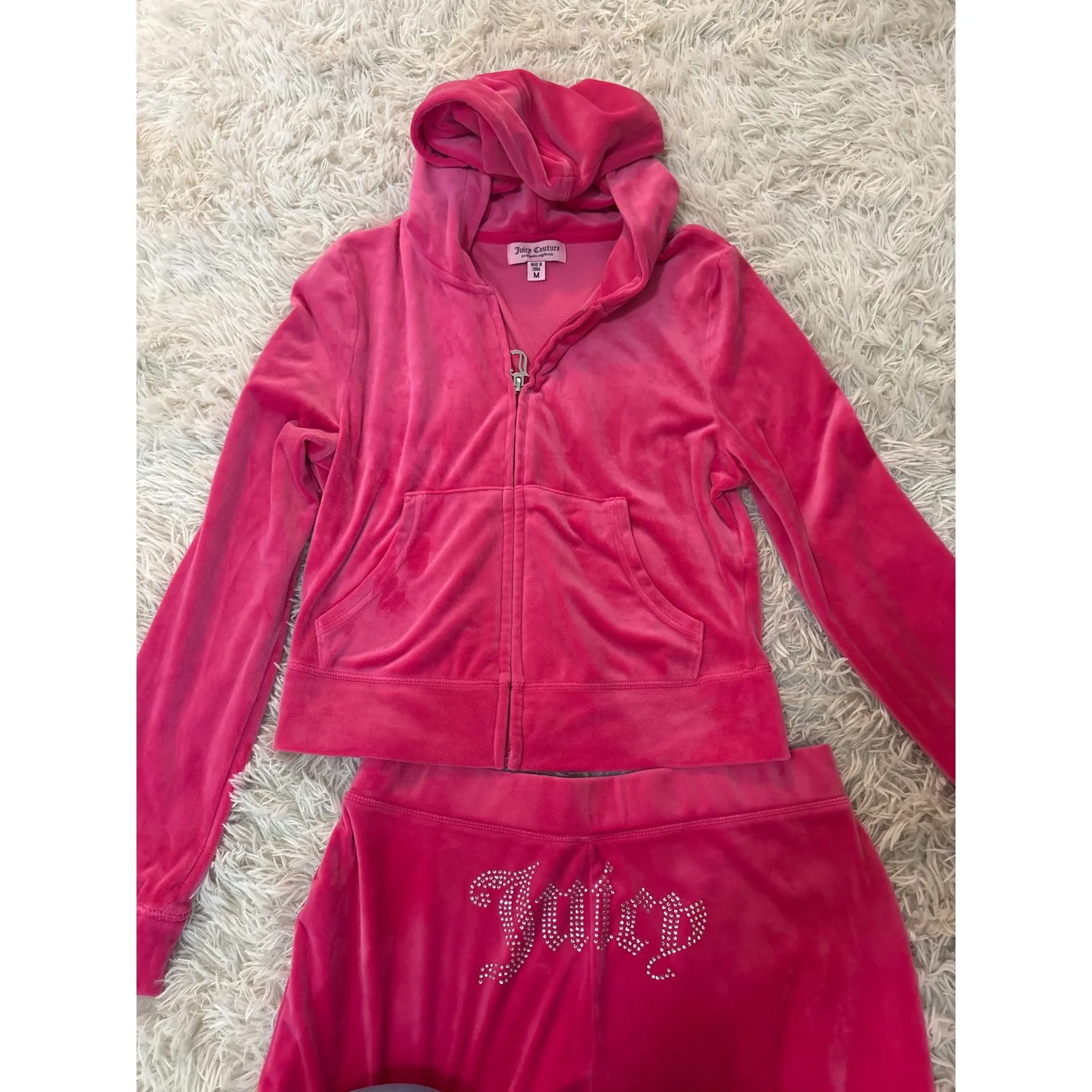 Juicy Couture Velour Tracksuit Pink Hoodie Pants Rhinestone Logo Size M NWOT - Image 2