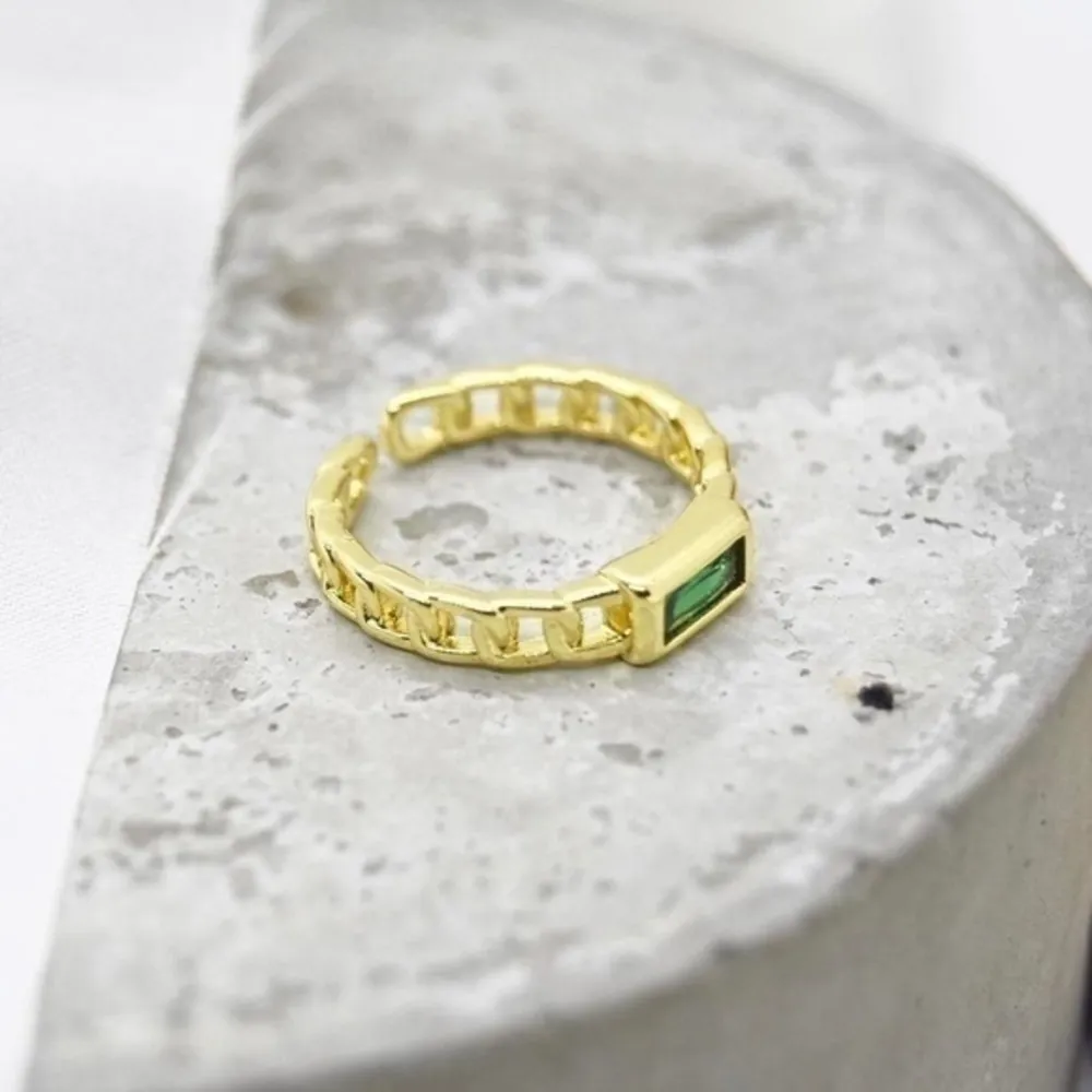 Emerald Chain Ring Green Size 6 - Image 3