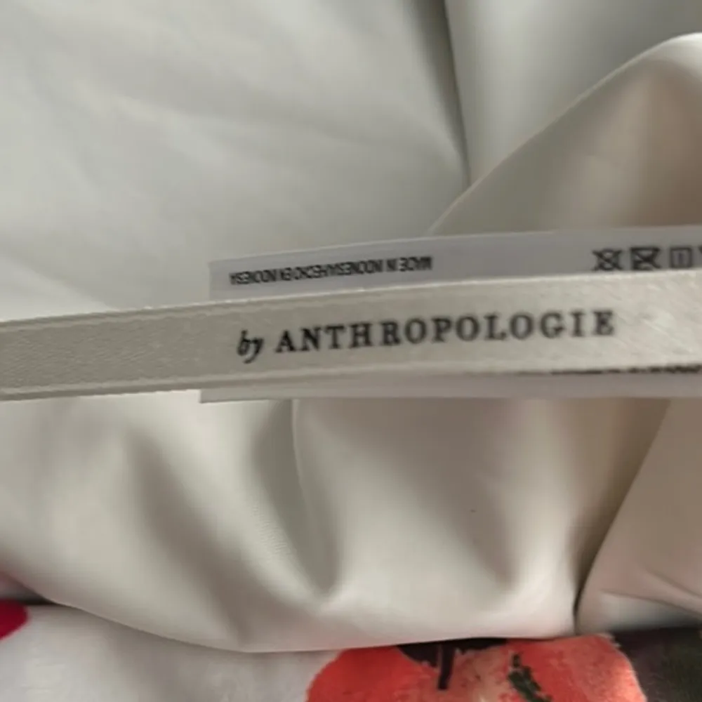 Anthropologie Size 1X Floral One Piece Swimsuit V Neckline Ruffle Cap sleeves - Image 7