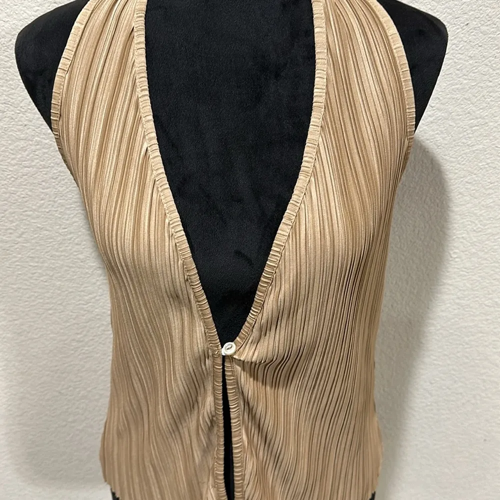 Beige Plisse Vest Top - Image 2