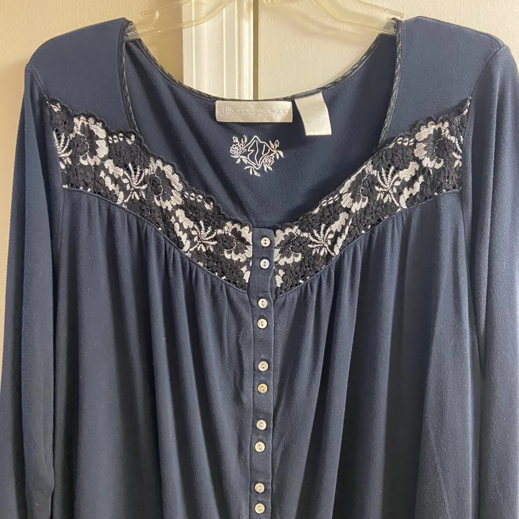 Eileen West Jersey knit button up lace trim nightgown navy blue Large - Image 3