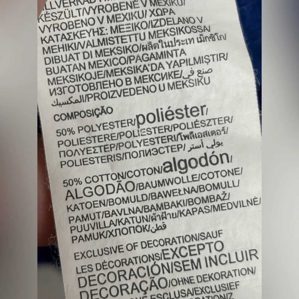 Under Armour Fanatics Chicago Cubs Baseball Woman’s Loose Fit Heatgear Tee Small - Image 4