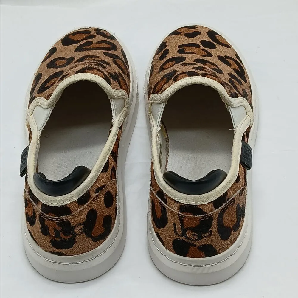 UGG Alameda Spotty Slip On Loafer Sneaker Women's 5.5 Animal Print Flat Shoes Tan - Image 8