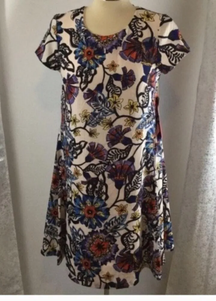 NWT Betsey Johnson floral boho shift dress - Image 4