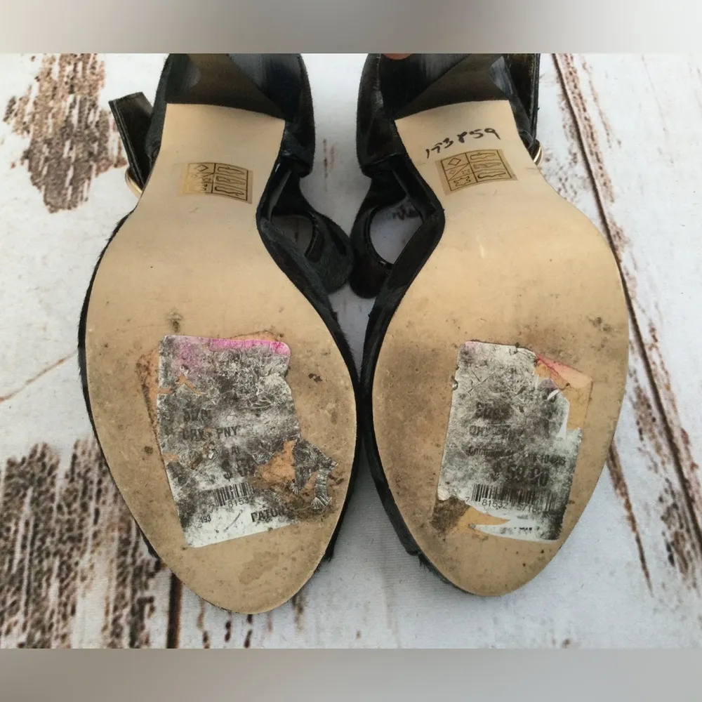 N.Y.L.A. PONY HAIR PLATFORM HEEL SIZE 7 Black - Image 10