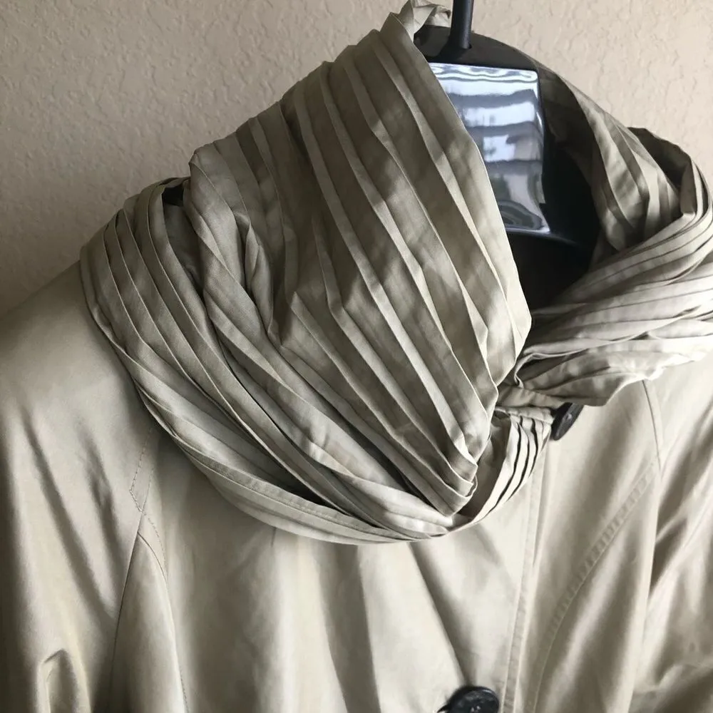 Gallery vintage beige raincoat size XL - Image 2