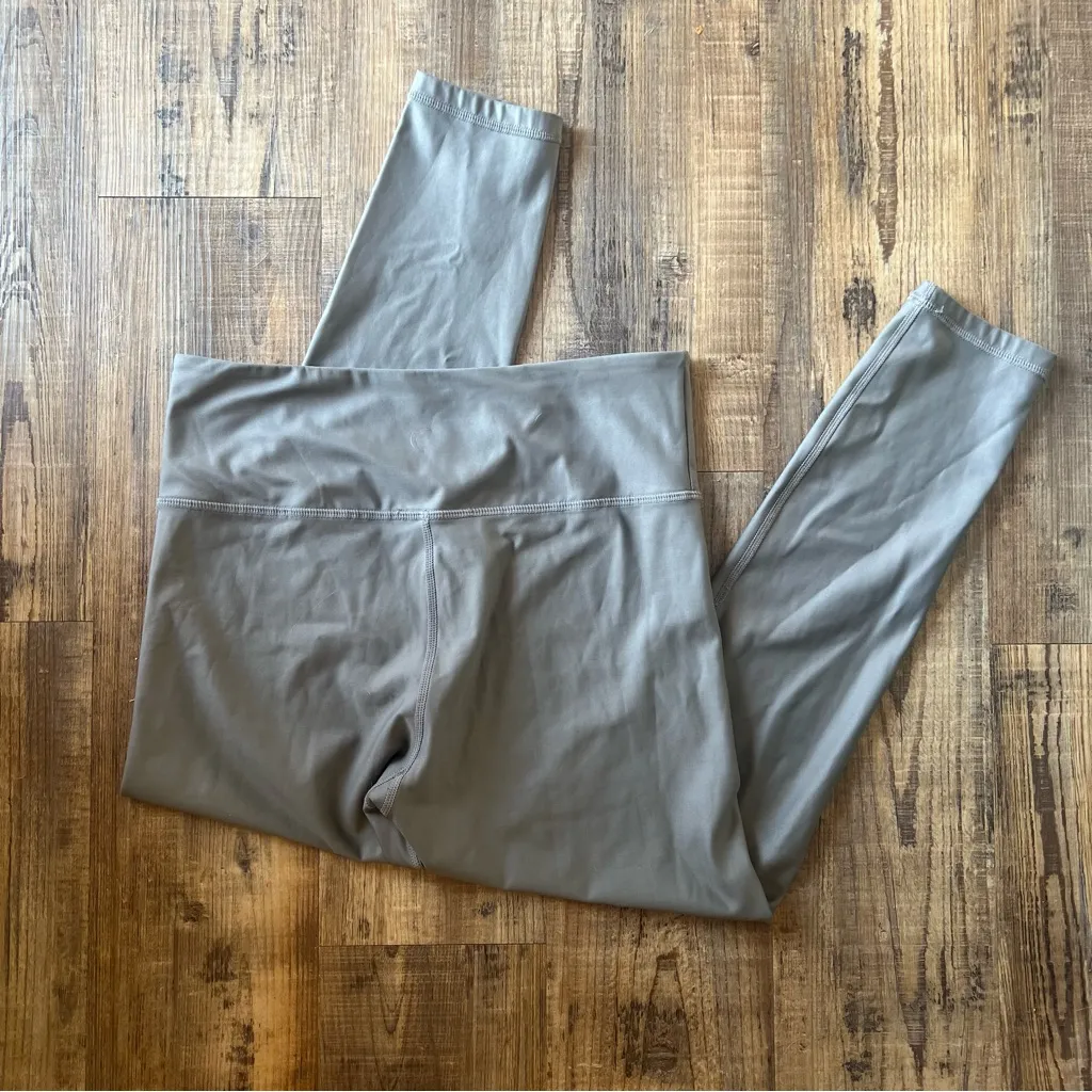 Zyia Active Women's Light Grey/Purple High Rise Activewear Leggings Size 8-10 - Image 7