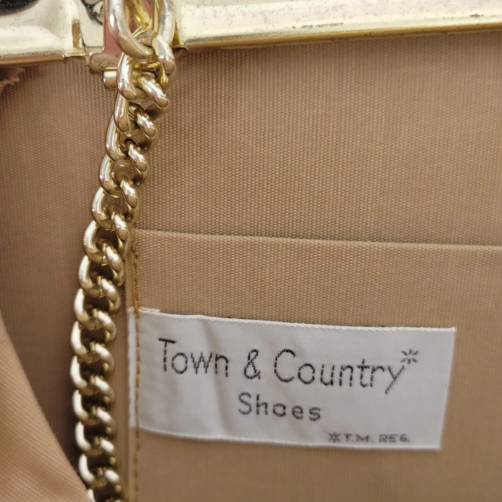 Vintage Town & Country Womens‎ Bag One Size Classy Gold Chain Clutch Purse - Image 5