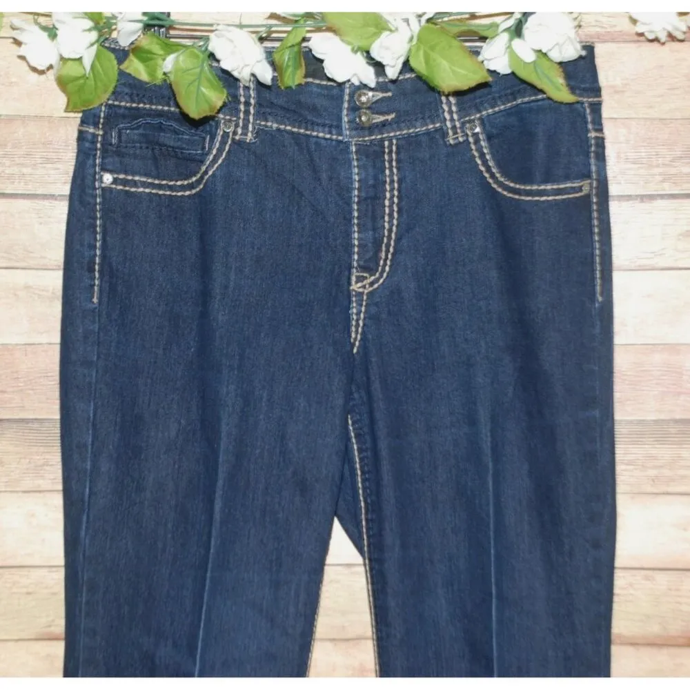 Nine West Denim Blue Jeans Size 10 W30 Straight Leg Embroidered Bling Boot - Image 3