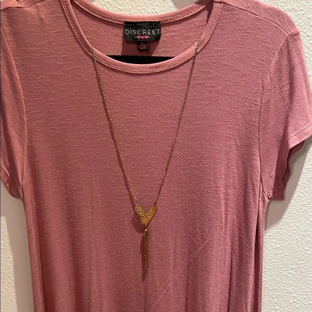 Discreet Pink Relaxed Tunic Top - Image 2