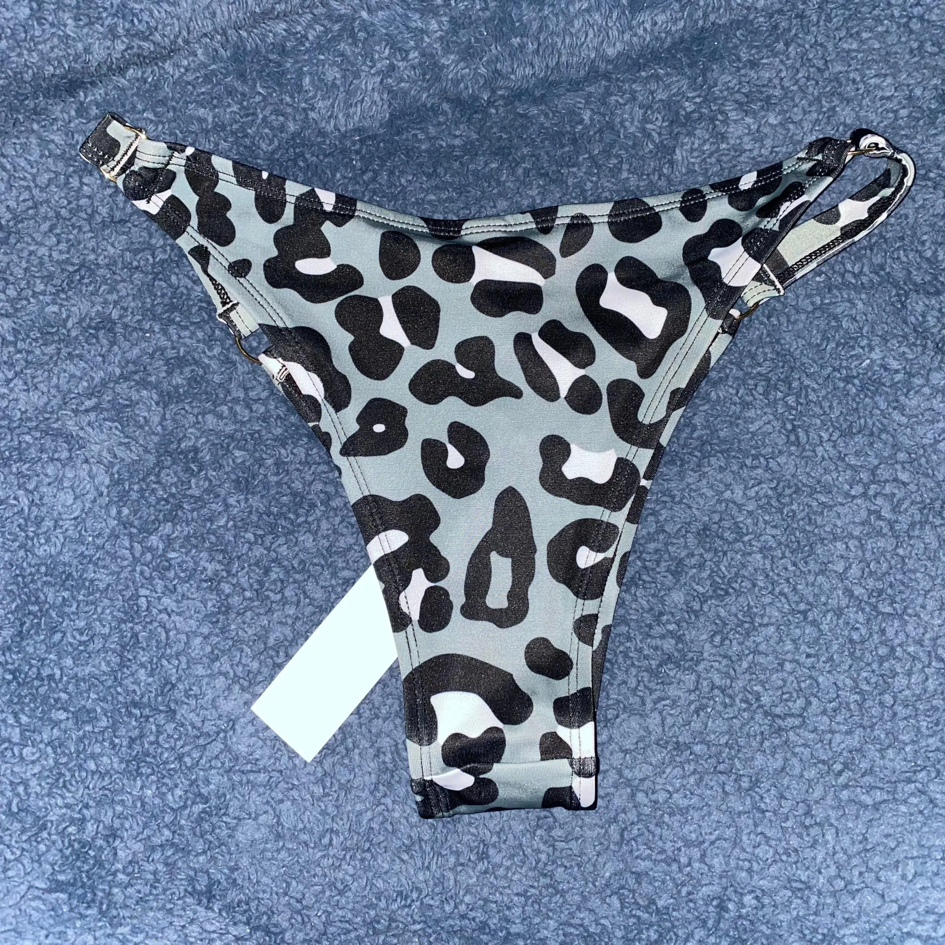 Leopard Bikini Bottom - Image 4