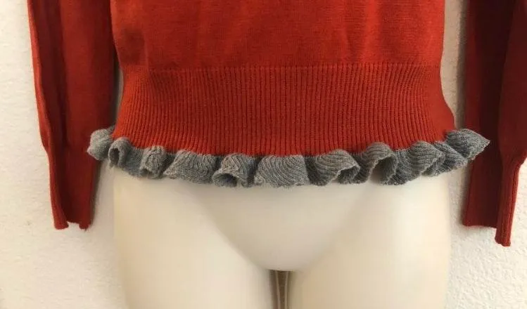 Worn Once funky Nagano sweater. No size tag but fits a small. - Image 4