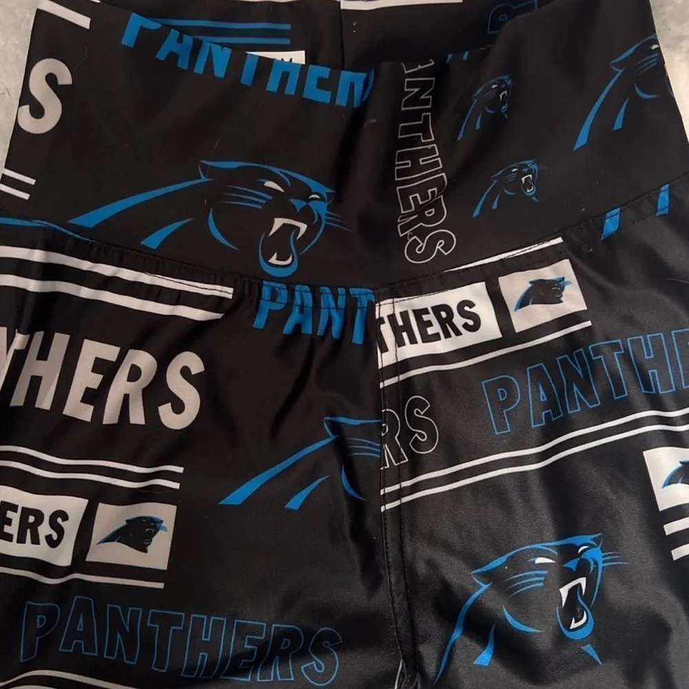 | Small | NWOT - Image 4