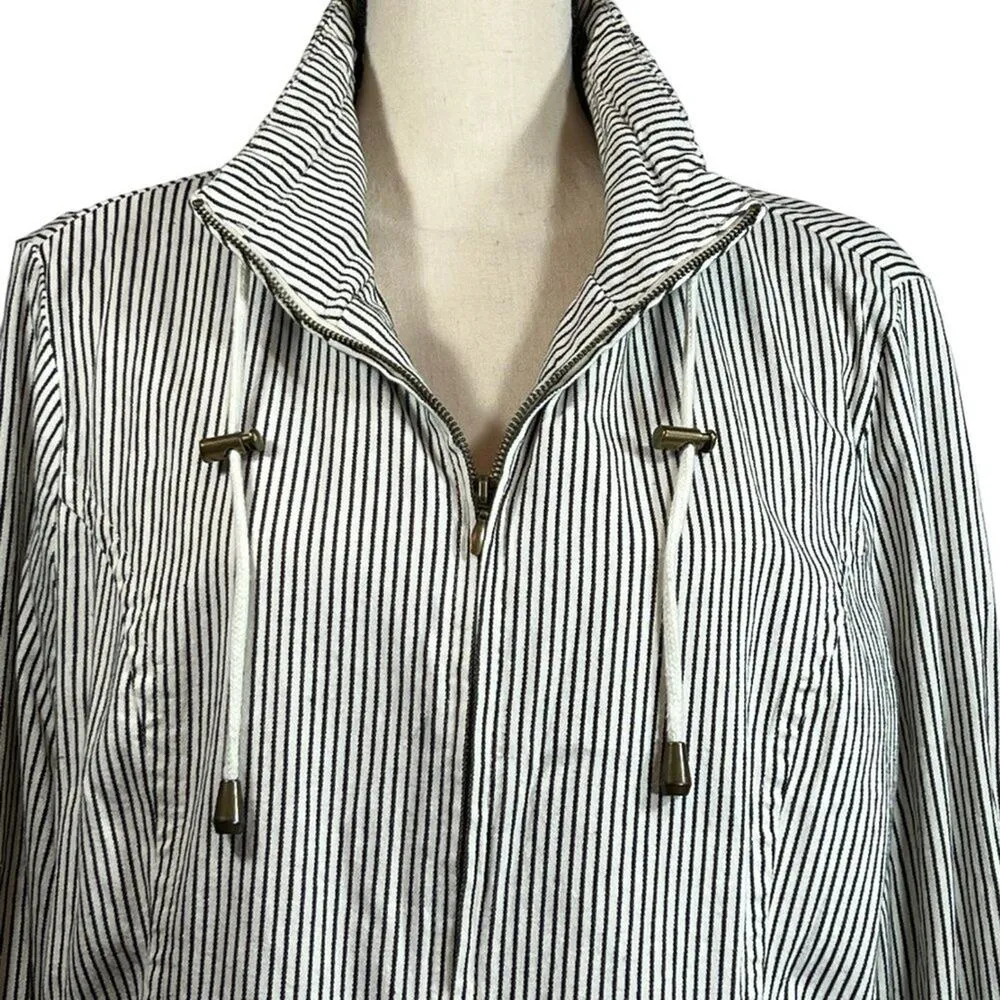 Dressbarn White & Gray Jacket Size XL - Image 2
