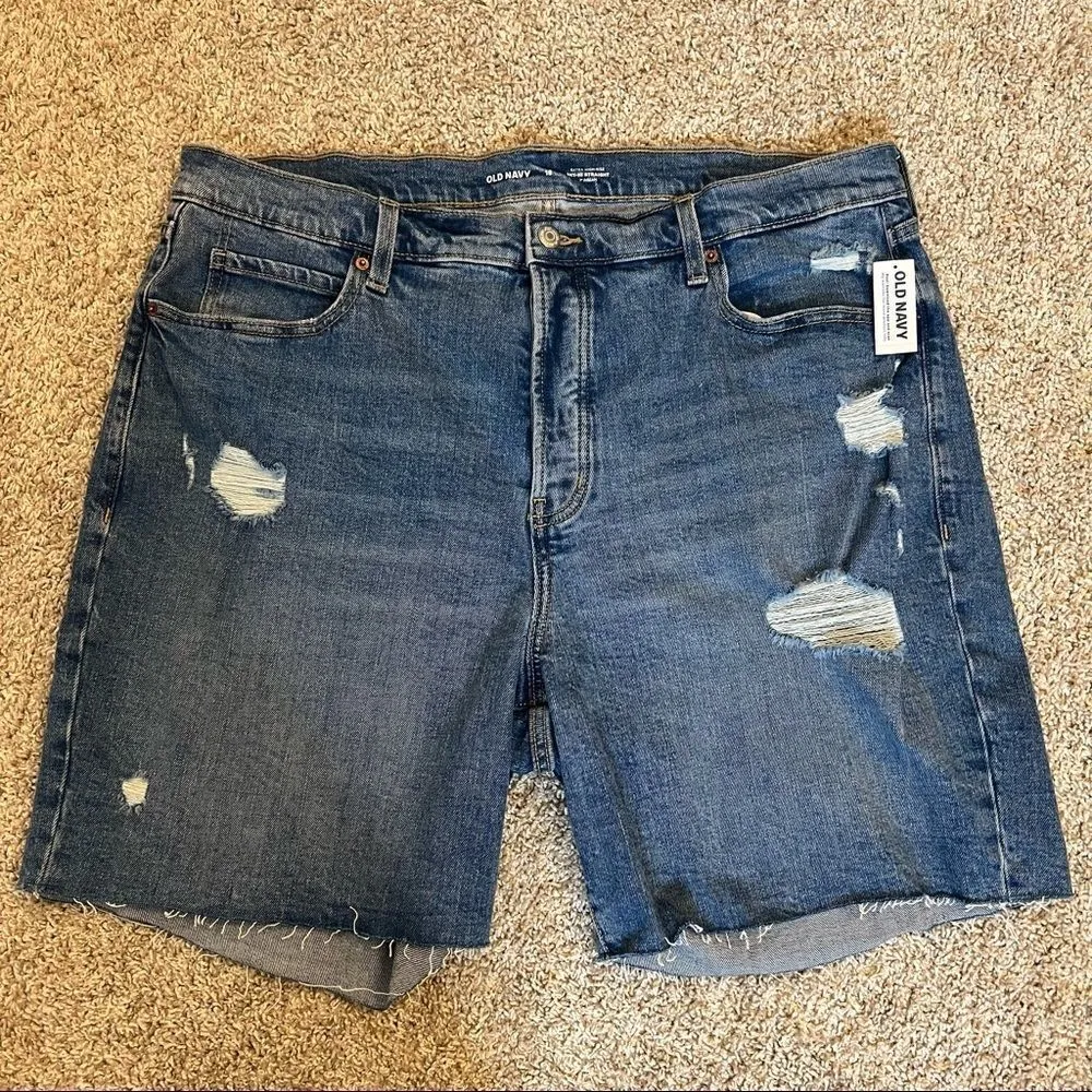 Old Navy Extra High Waisted Straight Button Fly Cut-Off Ripped Jean Shorts - Image 5