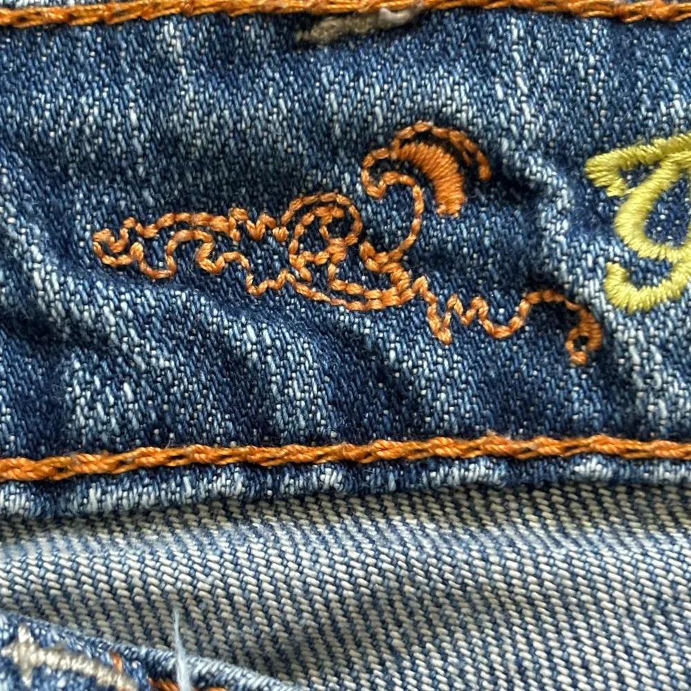 Bermuda Jean Shorts Size S - Image 12