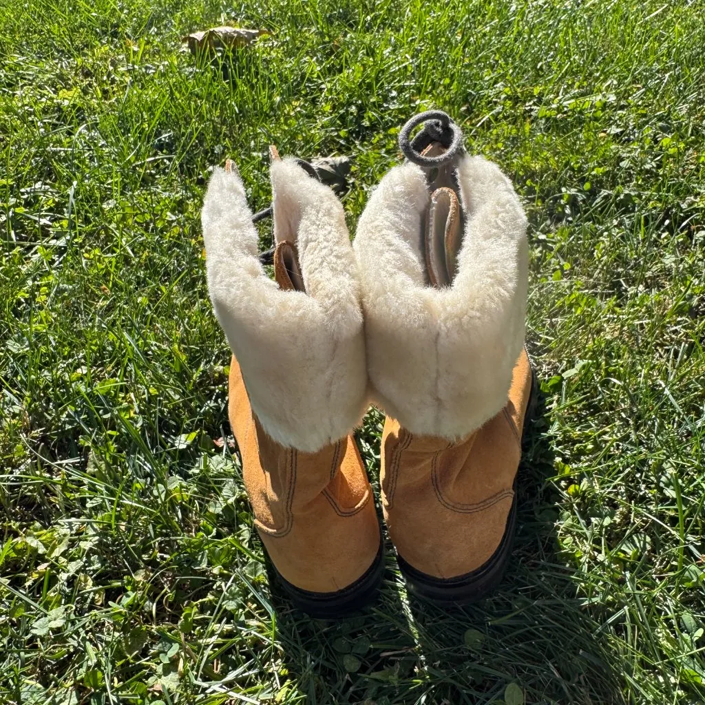 Cole Haan Nike Air Faux Fur Trim Brown Waterproof Lace Up Boots - Image 4