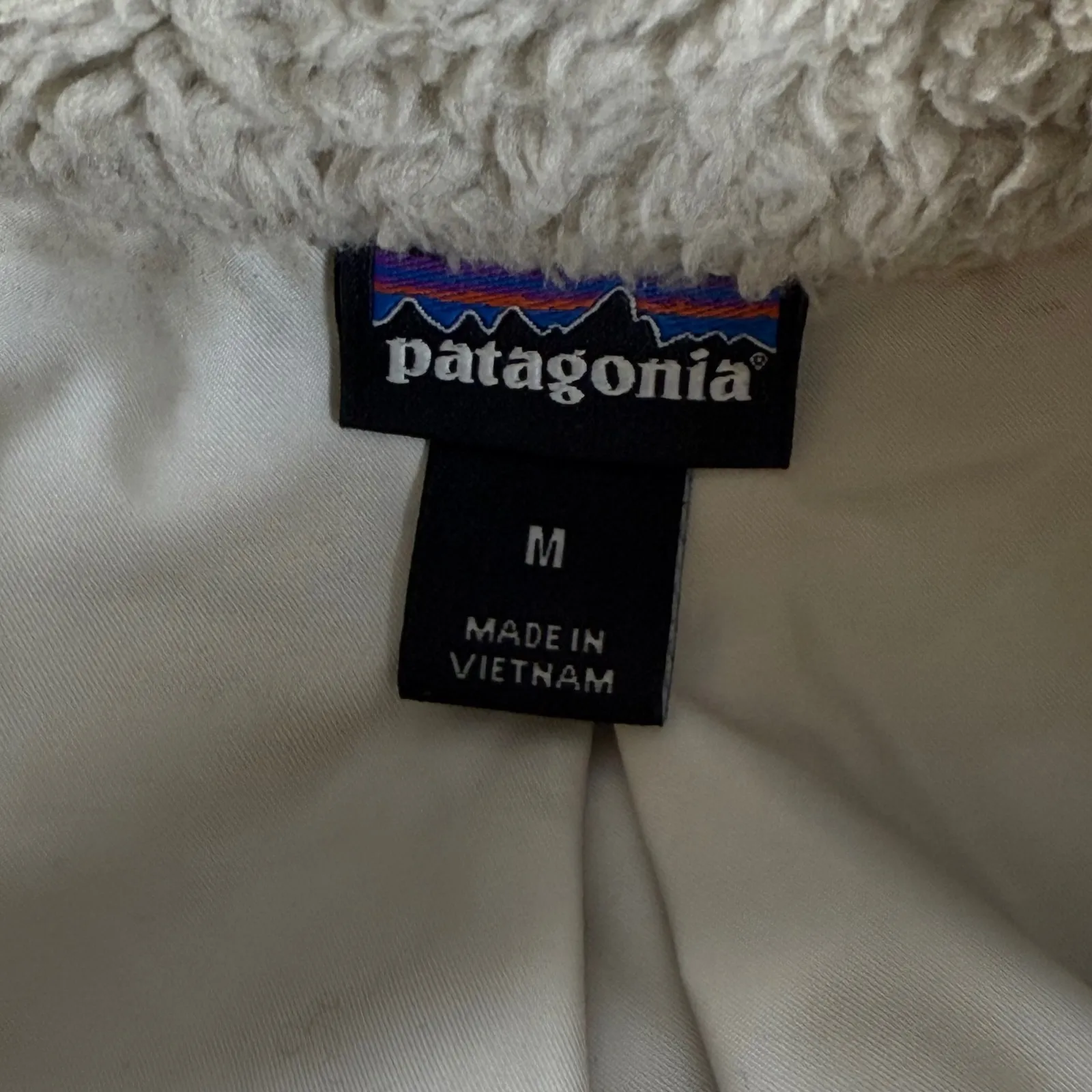 Patagonia Women's Medium Better Sweater Fleece Vest Full Zip‎ Sleeveless - Image 6