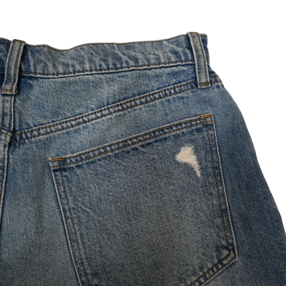 GAP 3" High Rise Button Fly Cut Off Denim Short Womens 27 - Image 4