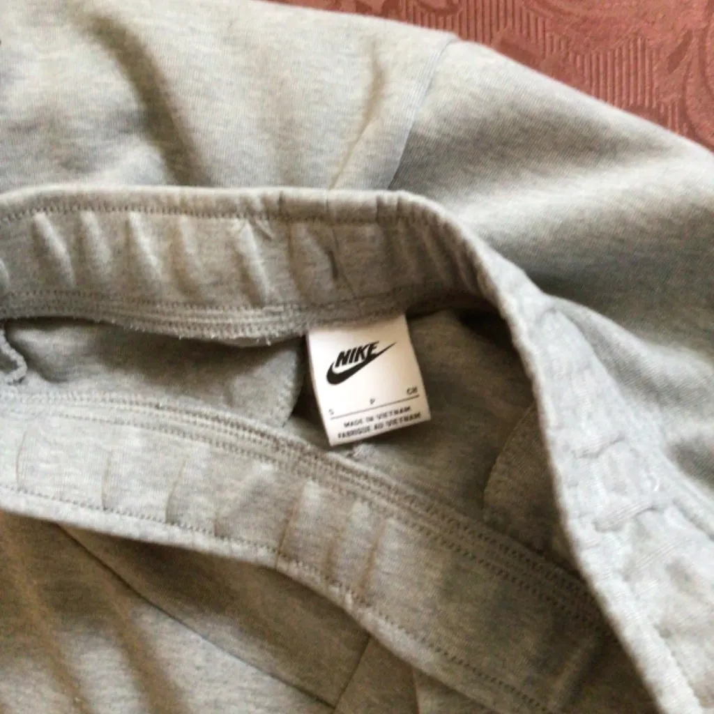 Nike  Gray Cotton Lounge Pants sz small - Image 11