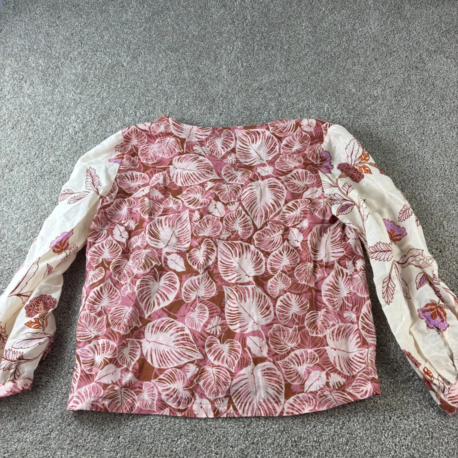 Tahari  Linen Blend Floral Leaf‎ Print Button Down Blouse Top Medium Boho Casual - Image 6