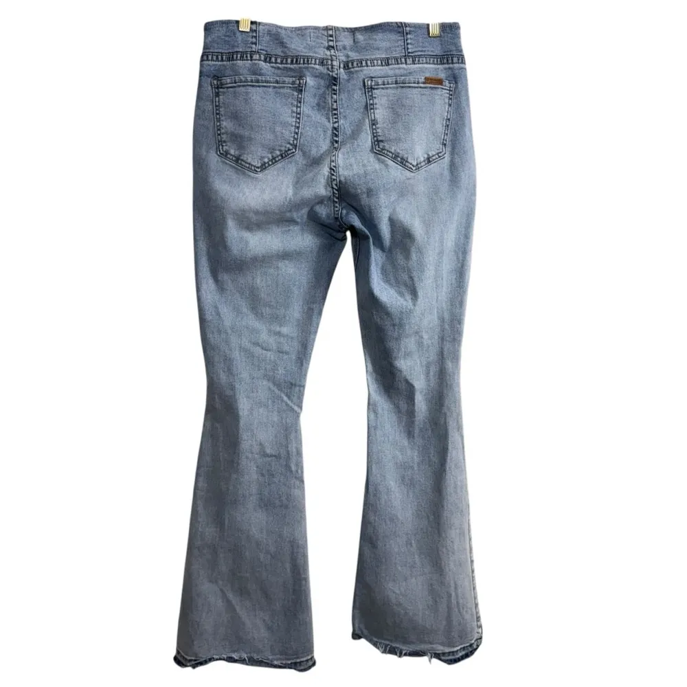 Women's Rock & Roll Cowgirl Denim Jeans, Blue, Size 32x34 Blue - Image 4