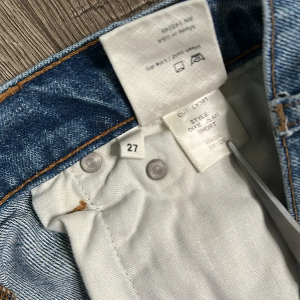 Reformation Dixie High Rise Button Fly Distressed Blue Jean Shorts Size 27‎ - Image 6