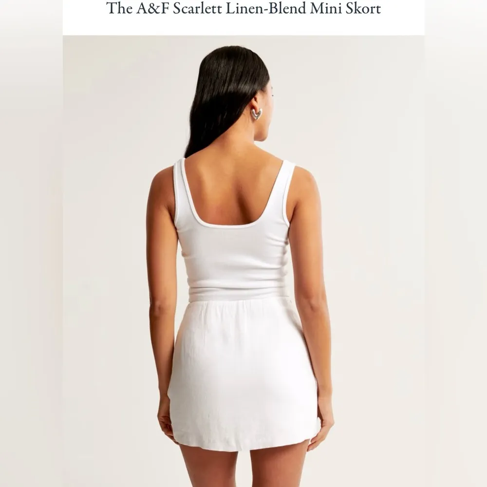 COPY - A&F White linen blend wrapped mini skort. - Image 4