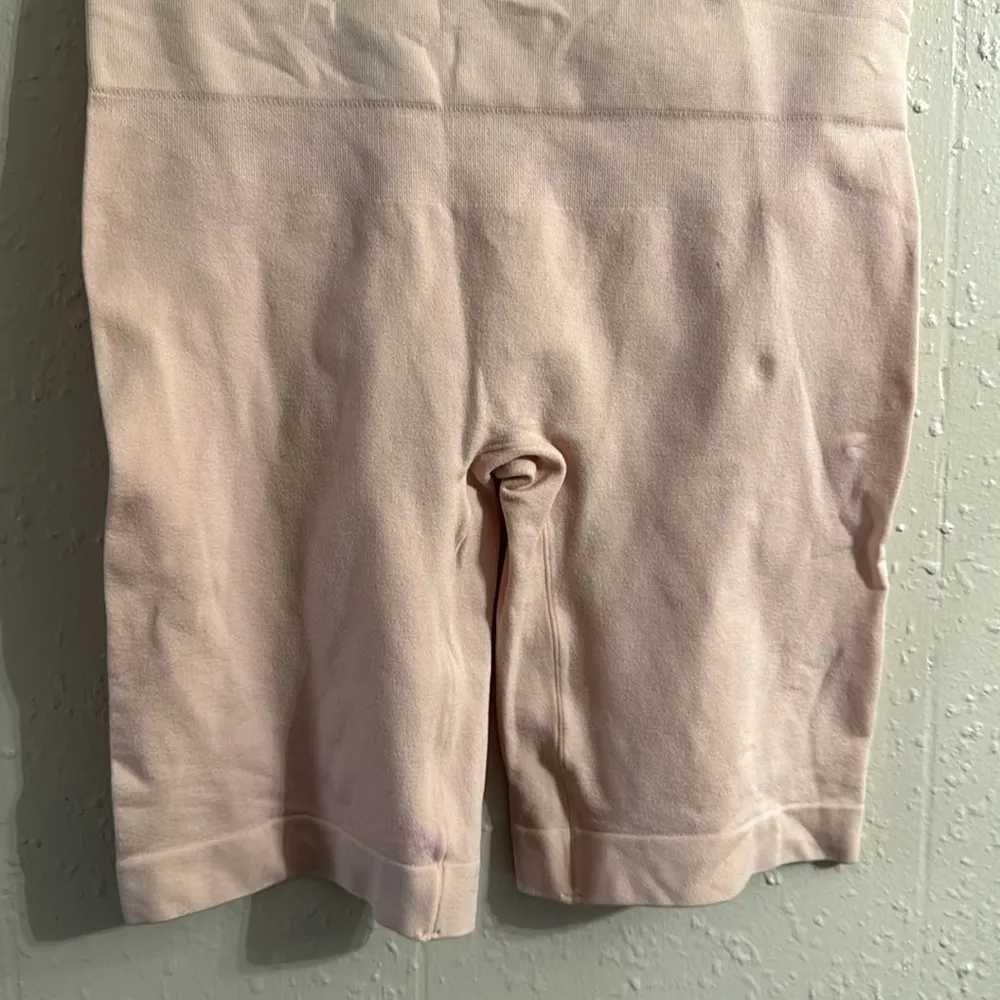 Body Shaper Shorts Size 2X - Image 3