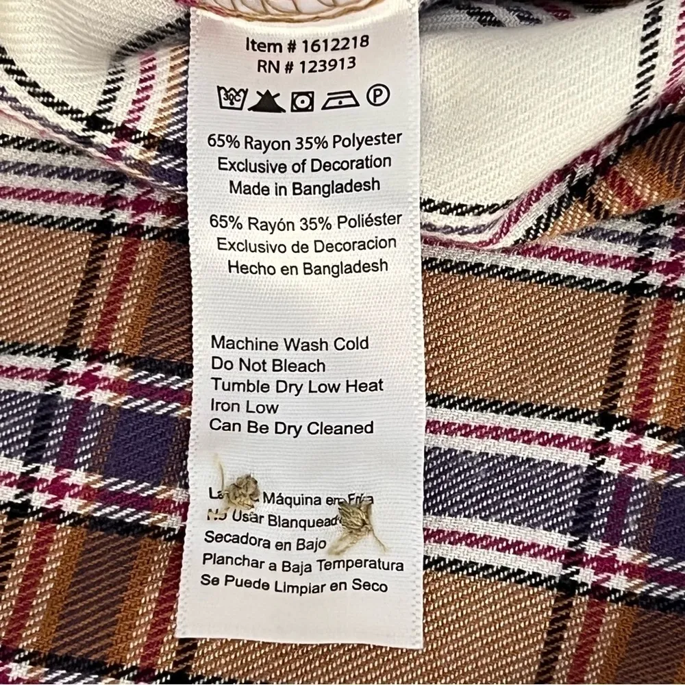 Jachs Girlfriend women’s flannel plaid shacket with pockets, buttondown, sz M - Image 13