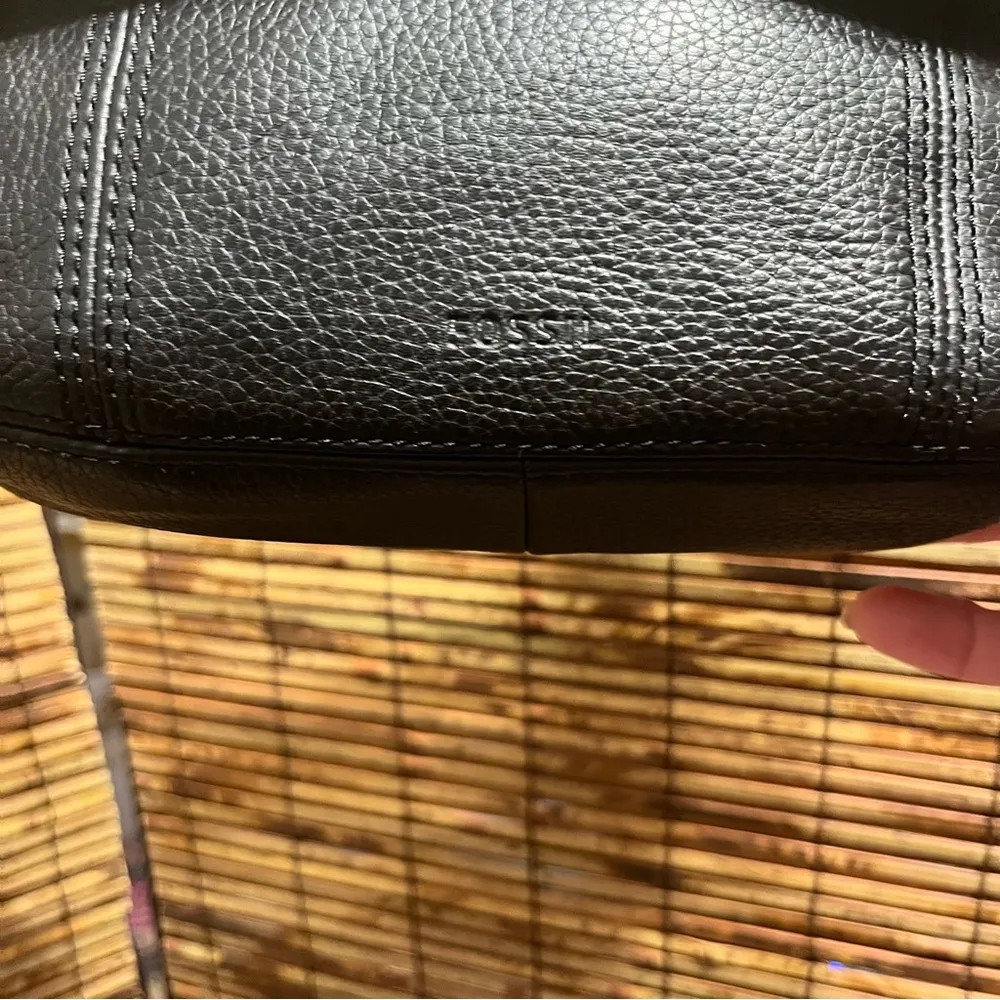 Fossil Black and White Crossbody Bag with Minimalist Design - Image 3