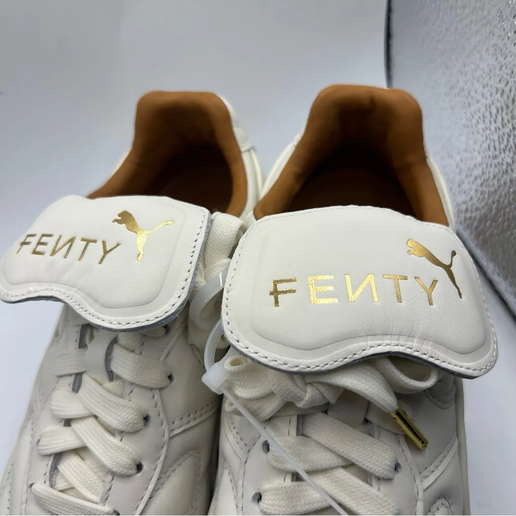 Puma Fenty Men's White and Tan Shoes sz 7 - Image 3