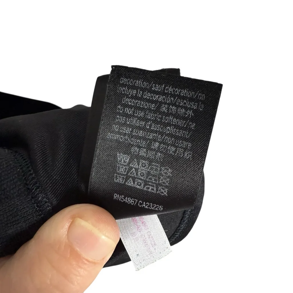 Victoria’s Secret PINK Ultimate Lightly Lined Racerback Sports Bra Black Size S - Image 8