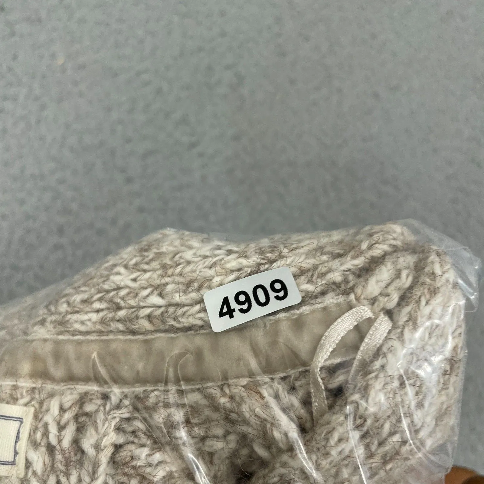 Fat Face Cable Knit Cardigan Women 12 Oatmeal Wool Blend V - Image 10