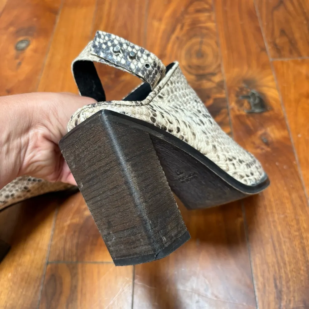 Free People Silver Storm Mules in Snakeskin Leather 6.5 - Image 10