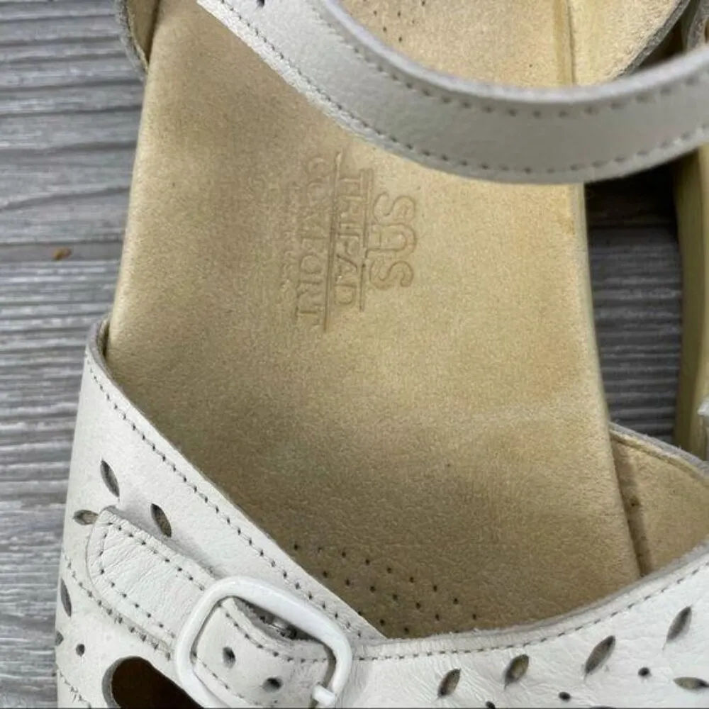 Sas this is comfort white buckle sandals shoes strappy size 7 floral cut out - Image 3