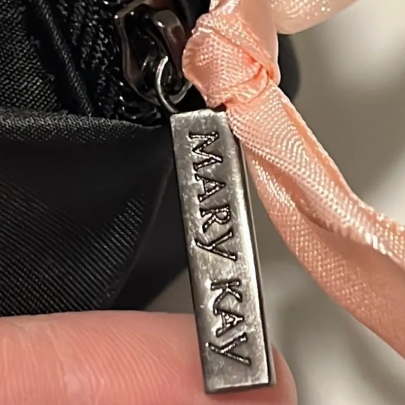 Mary Kay Small Zip Black Makeup Cosmetic Bag - Image 6