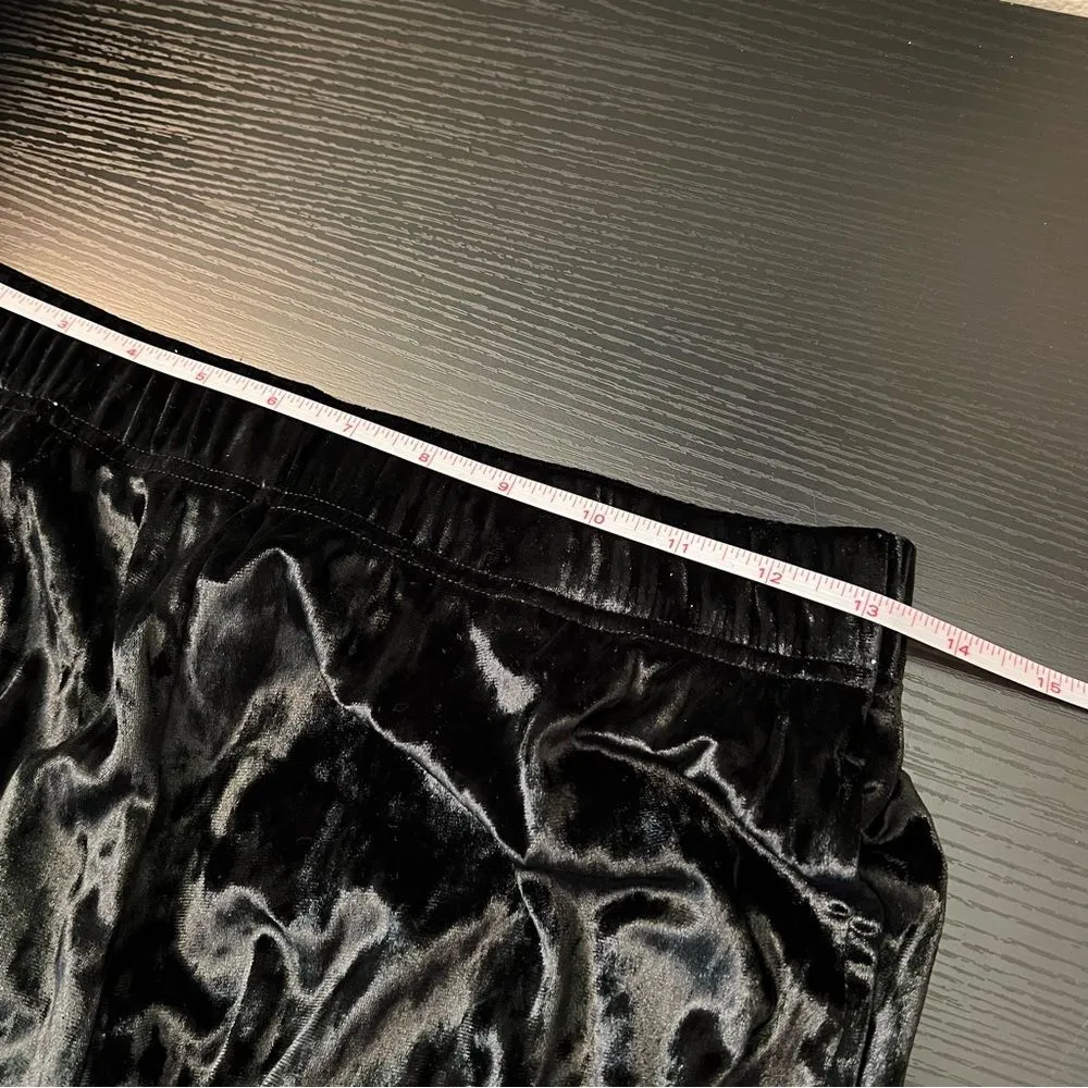 Fabletics Black Go To Crushed Velvet Wide Leg Pants Small NWT - Image 10