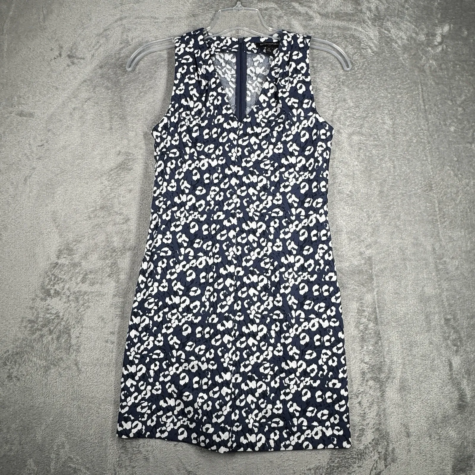 Banana Republic Dress‎ Womens 0 Blue White Cheetah Sheath Office Work Career - Image 2