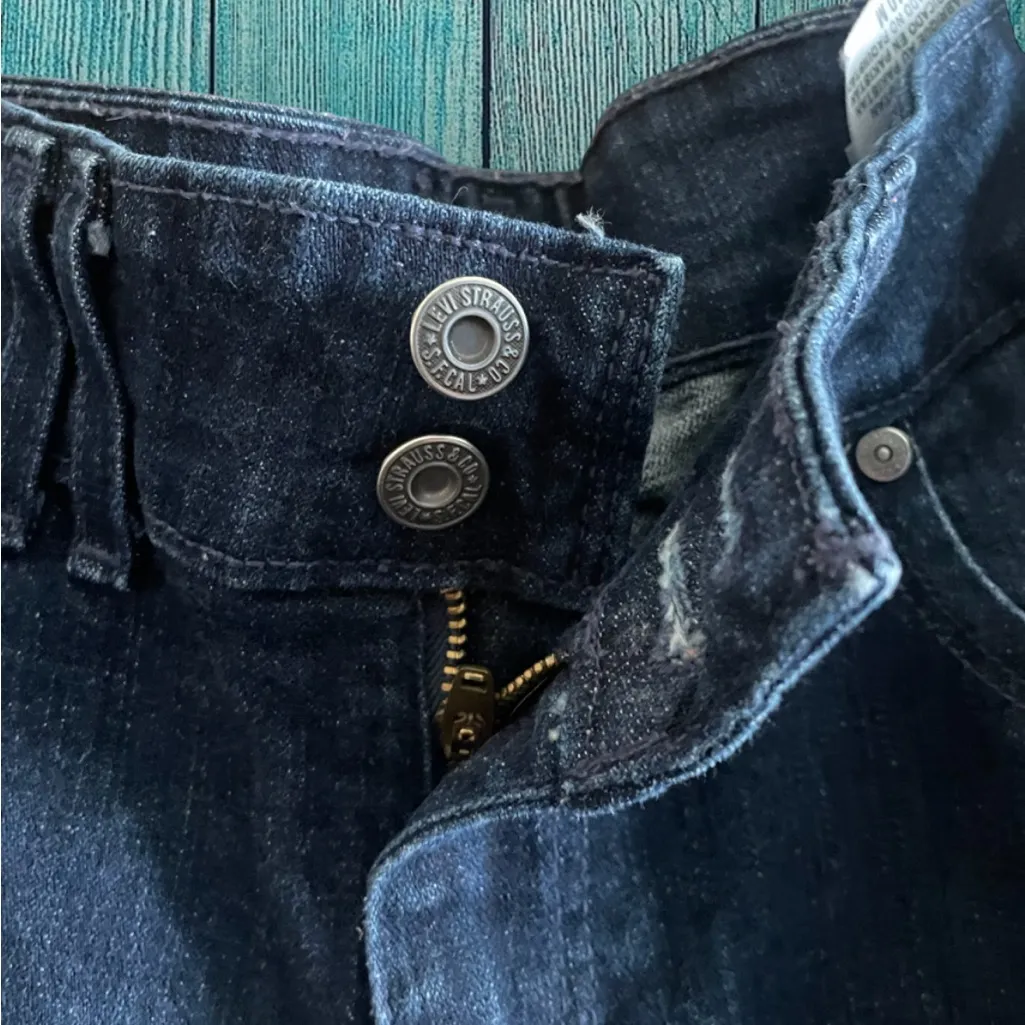 Levi Jeans - Image 4